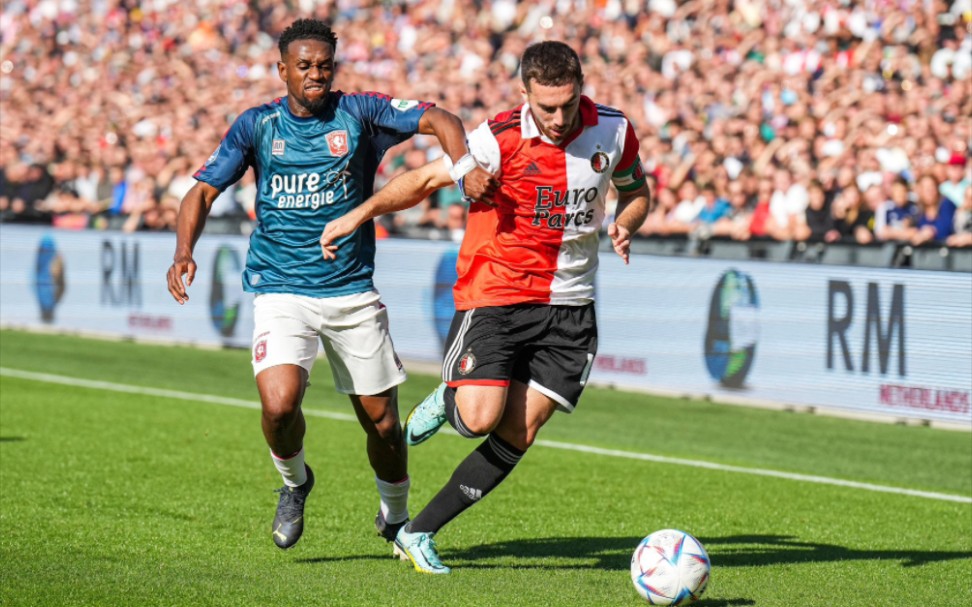 不仅拉开了 不仅拉开了