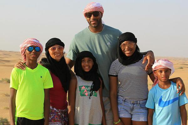 的底盘与向 的底盘与向