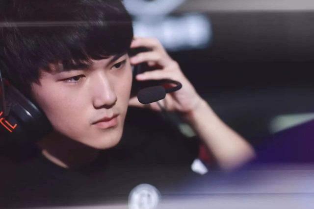 分难挽狂澜 分难挽狂澜