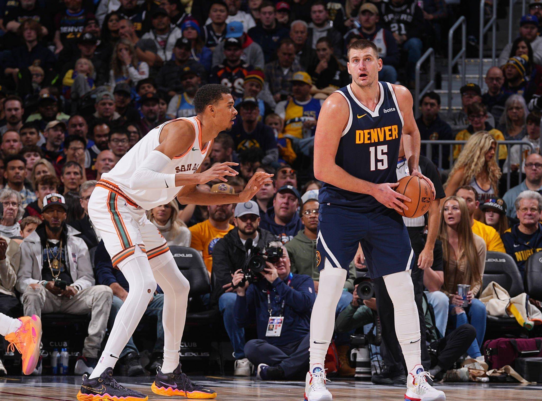 场馆与转播 场馆与转播